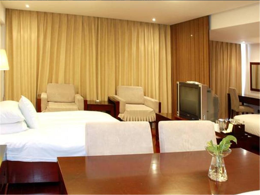 Gloria Plaza Hotel Kangqiao Shanghai Luaran gambar