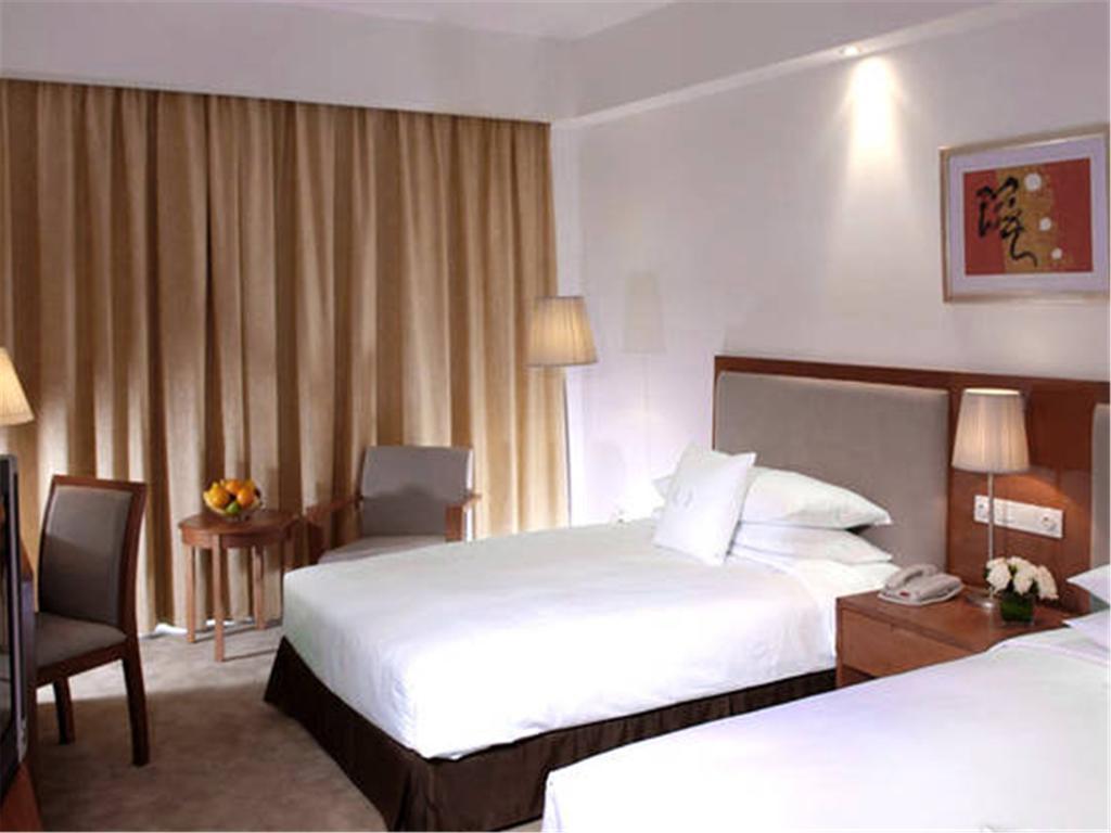 Gloria Plaza Hotel Kangqiao Shanghai Luaran gambar