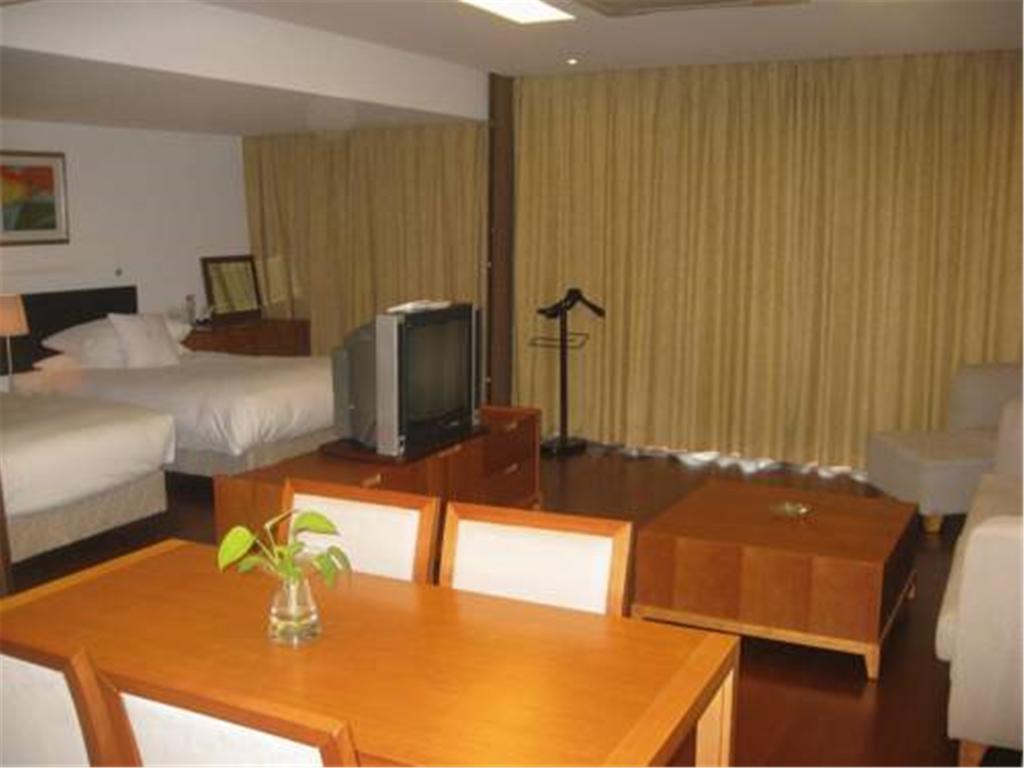 Gloria Plaza Hotel Kangqiao Shanghai Luaran gambar