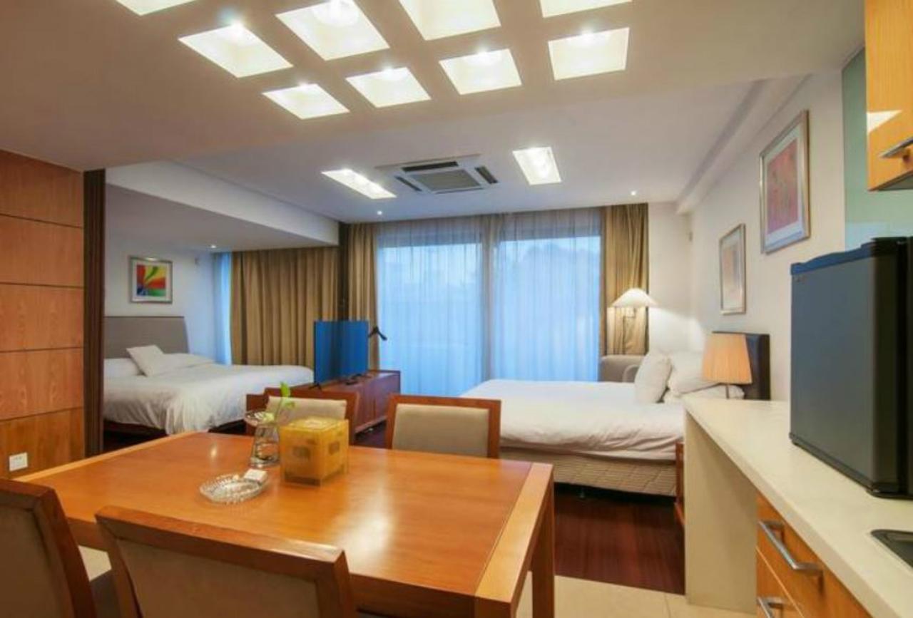 Gloria Plaza Hotel Kangqiao Shanghai Luaran gambar