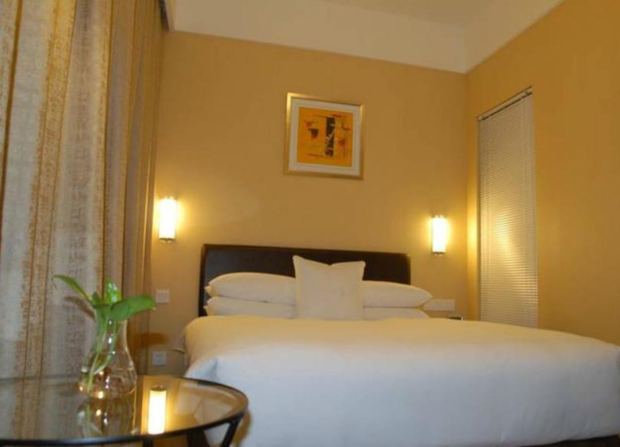 Gloria Plaza Hotel Kangqiao Shanghai Luaran gambar