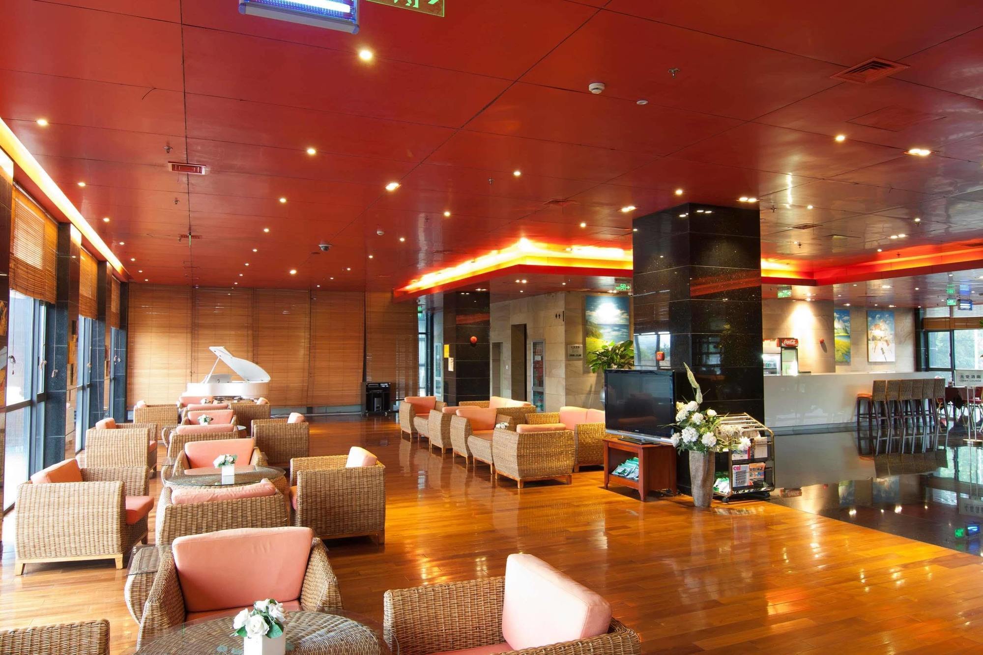 Gloria Plaza Hotel Kangqiao Shanghai Luaran gambar