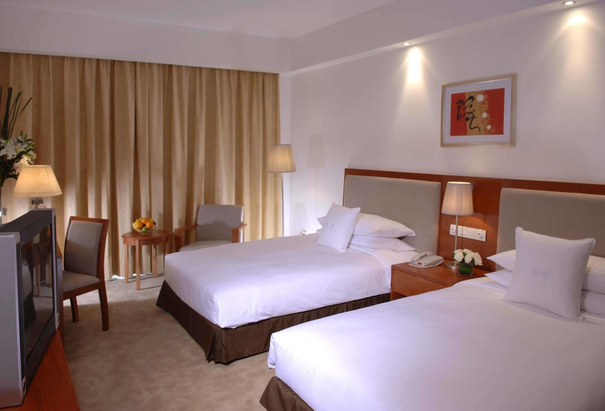 Gloria Plaza Hotel Kangqiao Shanghai Bilik gambar