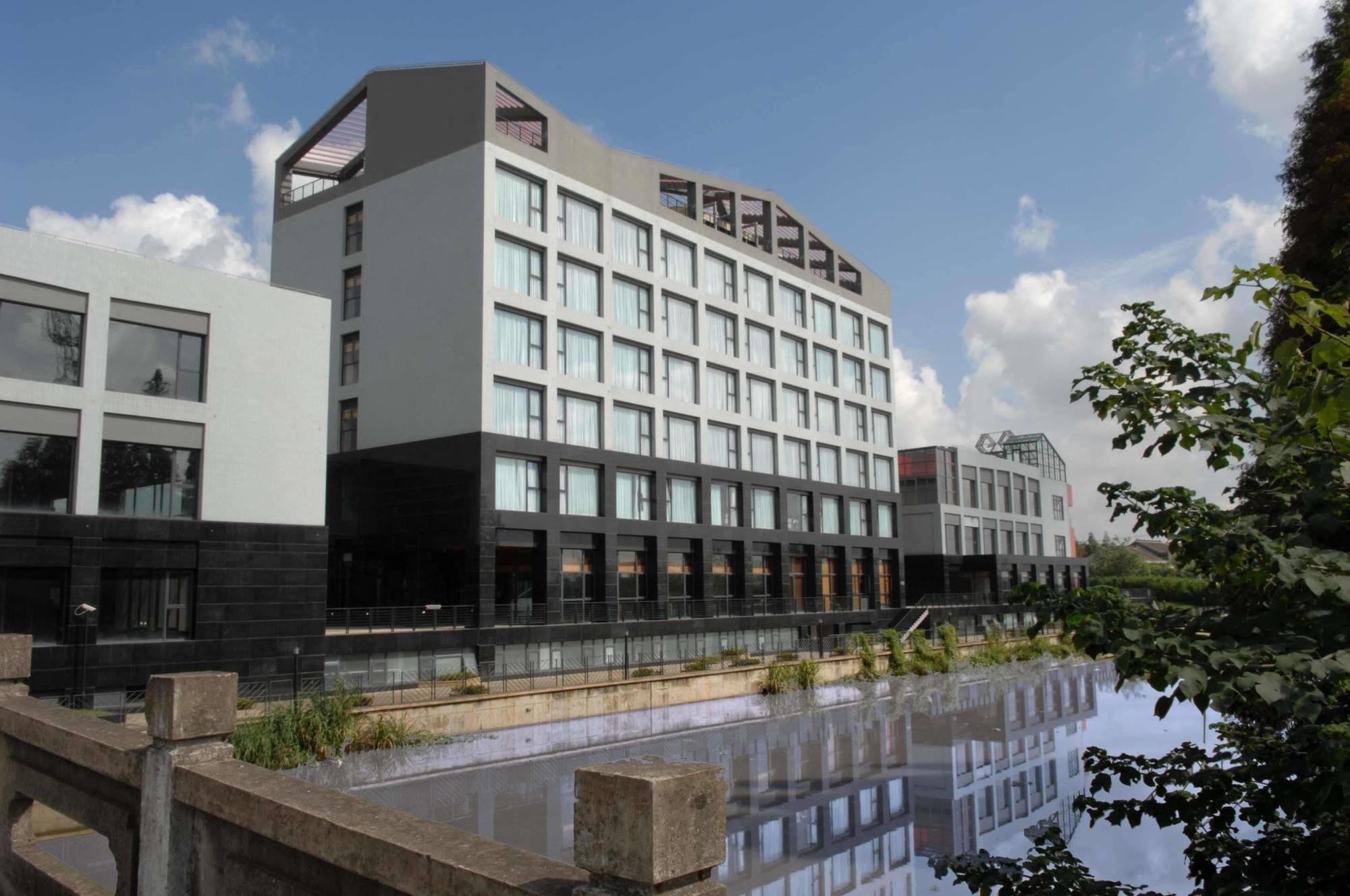 Gloria Plaza Hotel Kangqiao Shanghai Luaran gambar