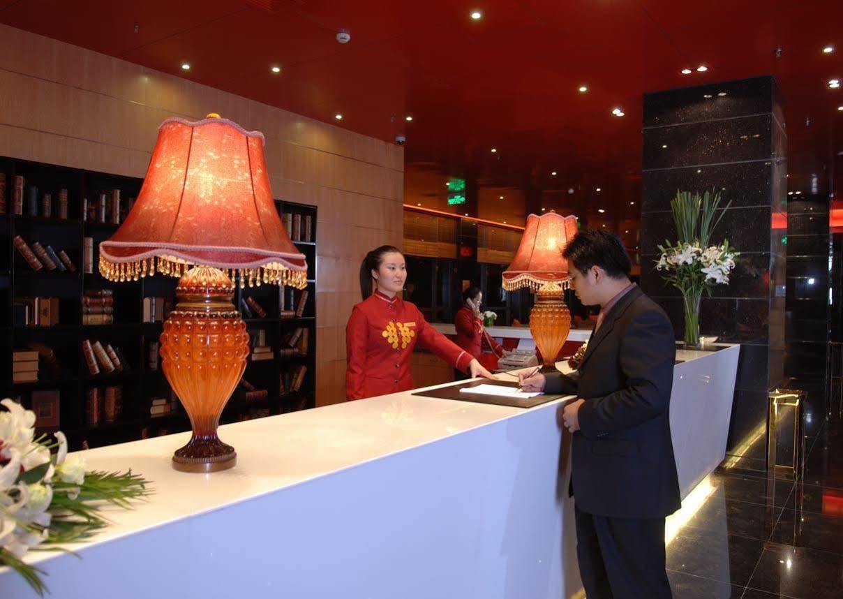 Gloria Plaza Hotel Kangqiao Shanghai Dalaman gambar